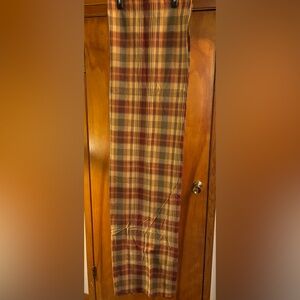 Park Designs “SAFFRON “ Shower Curtain